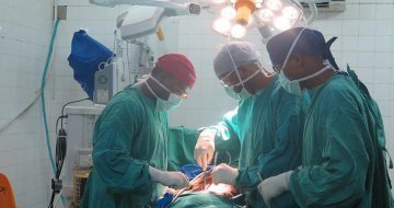 Local doctors trained in Minimally Invasive Surgery technology